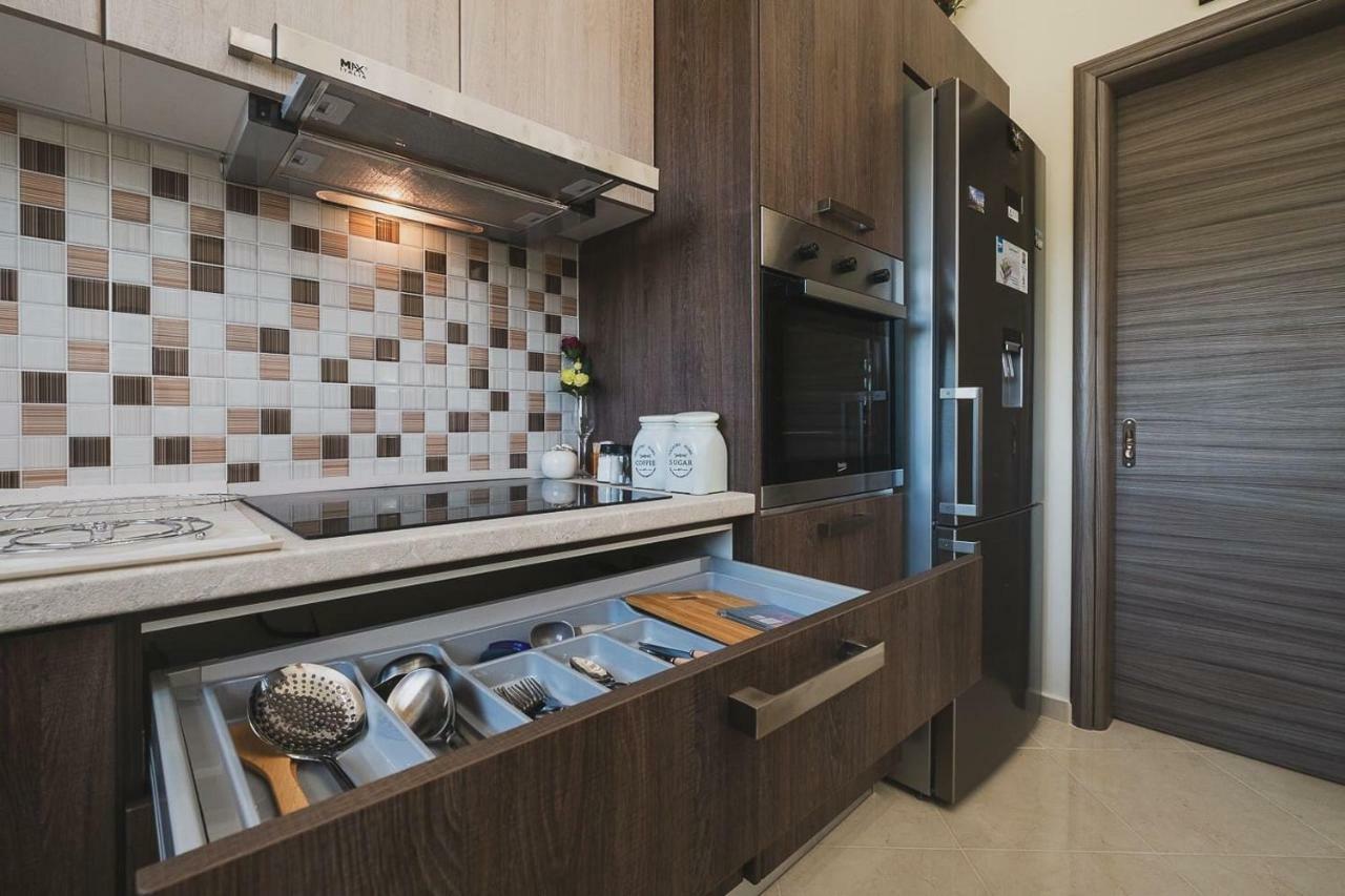 Spacious Home With Parking La Canea Exterior foto