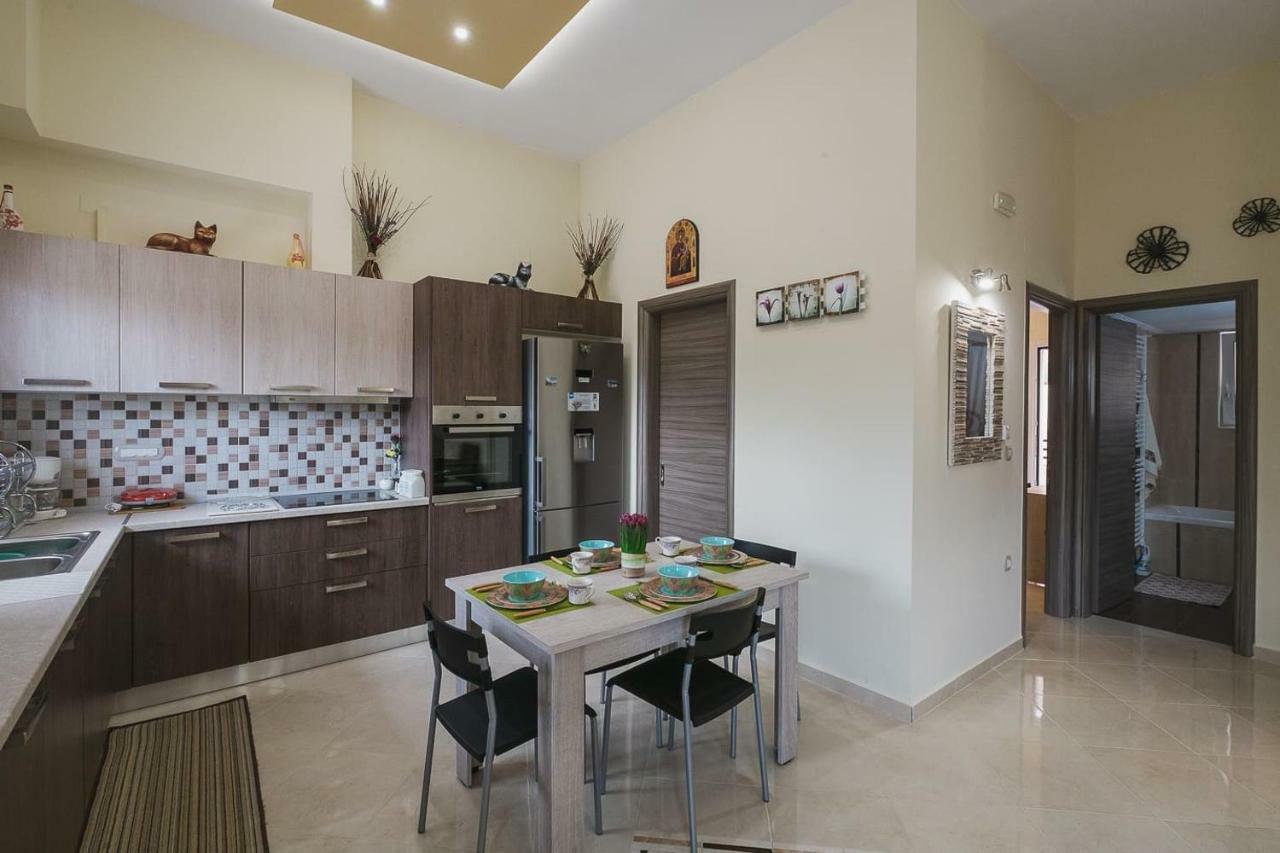 Spacious Home With Parking La Canea Exterior foto